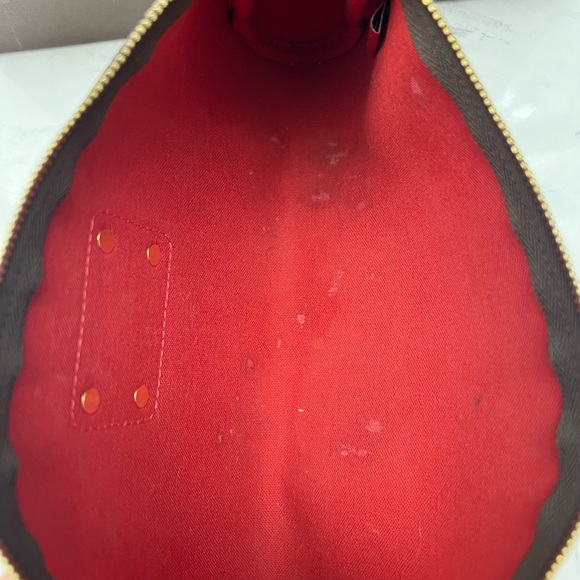 Louis Vuitton Eva Crossbody Damier - Picture 6 of 6